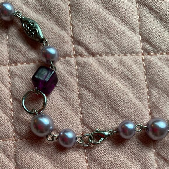 ๐ CREATION - 3 layers necklace - Purple & violet pearl - silver chains - Picture 10 of 10